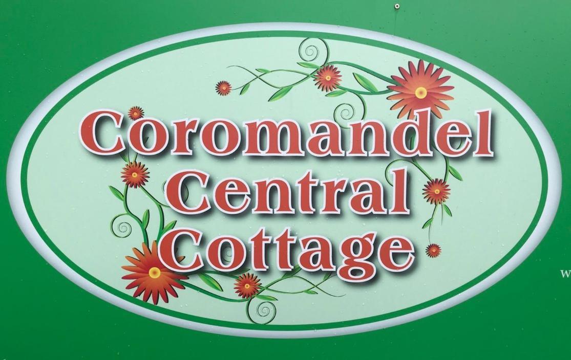 Coromandel Central Cottage Luxury W Spa Bagian luar foto
