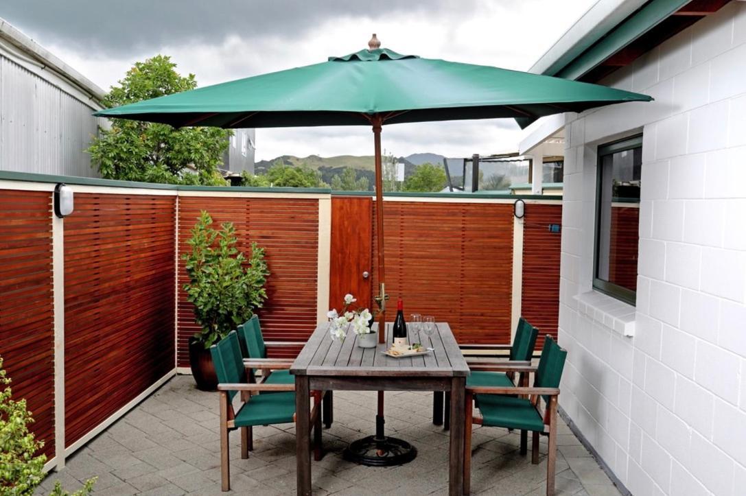 Coromandel Central Cottage Luxury W Spa Bagian luar foto